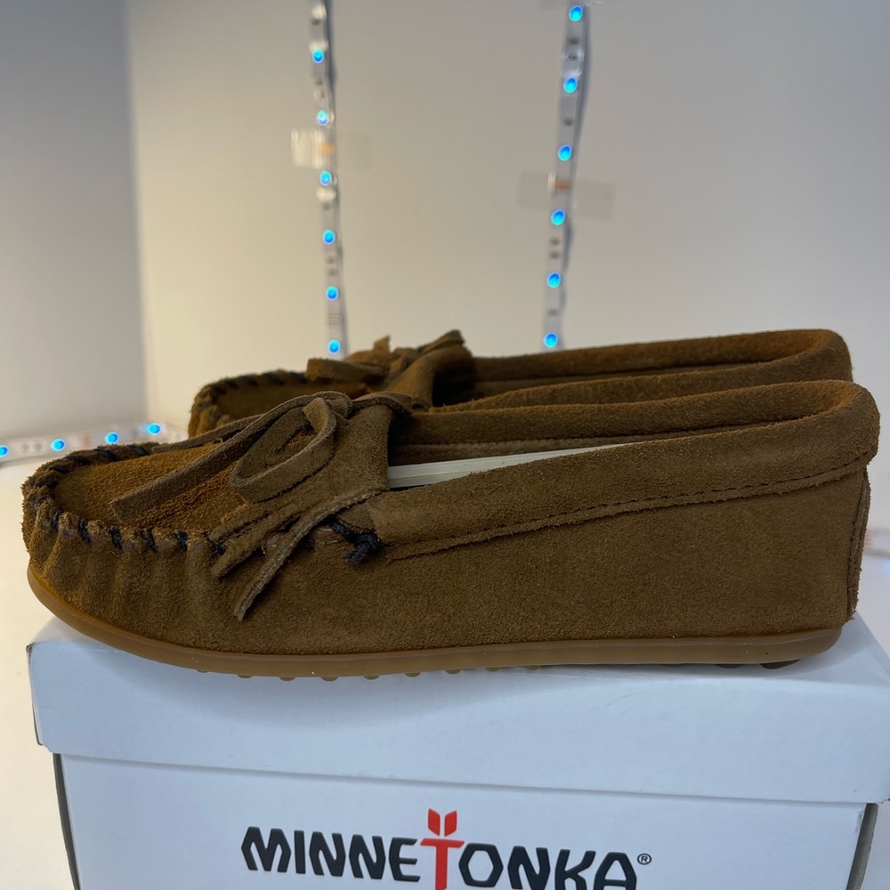 Youth Minnetonka Moccasin Shoes - Picture 6 of 6